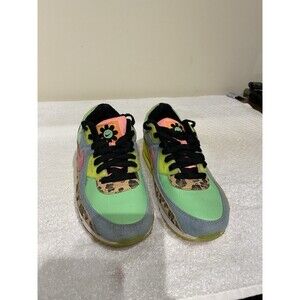 Women's Nike Air Max 90 LX Illusion GreenW